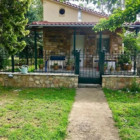 μικρό σπίτι Palamas